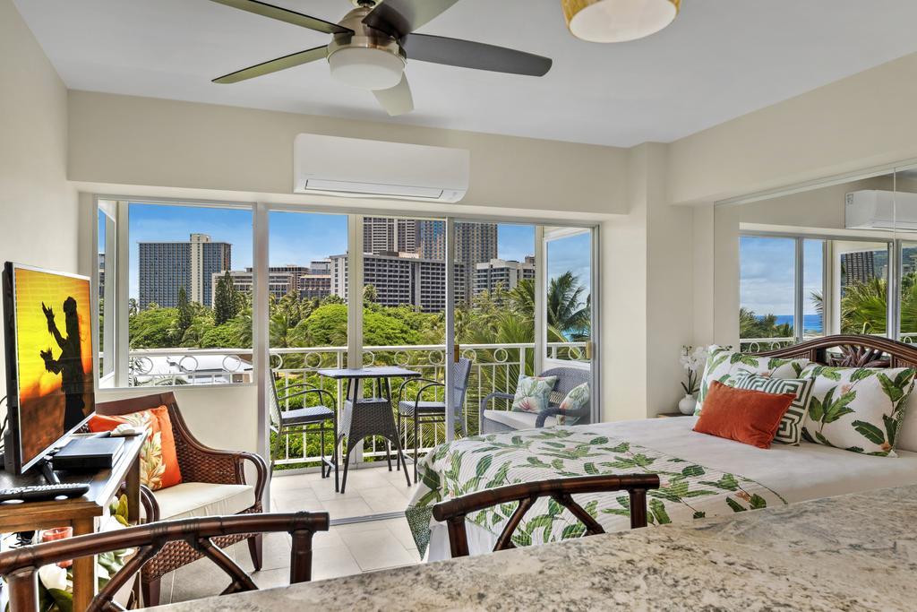 Waikiki Shore 515 Beachfront & Upgrade Honolulu Exterior foto